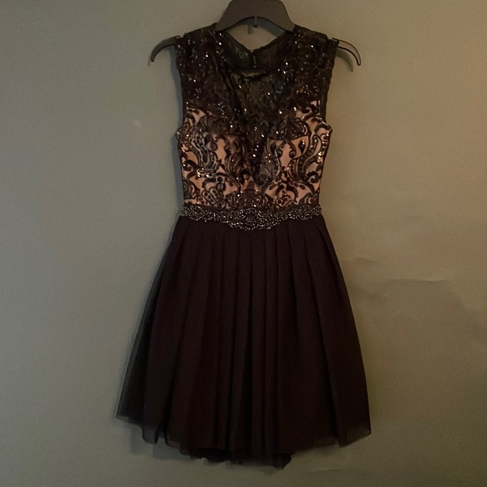 TLC Say Yes to the Dress - Black Sequins Backless Midi/Mini Dress Size 1 or 2